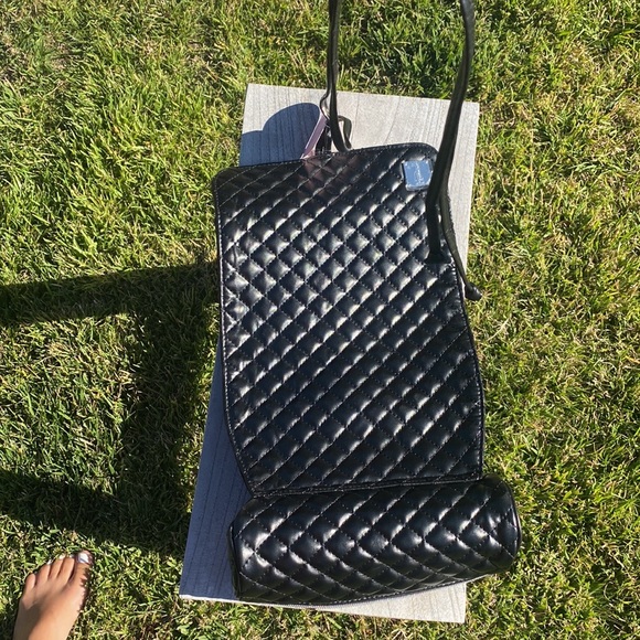 Cosmetic roll up  ✨NWT ✨ - Picture 10 of 10